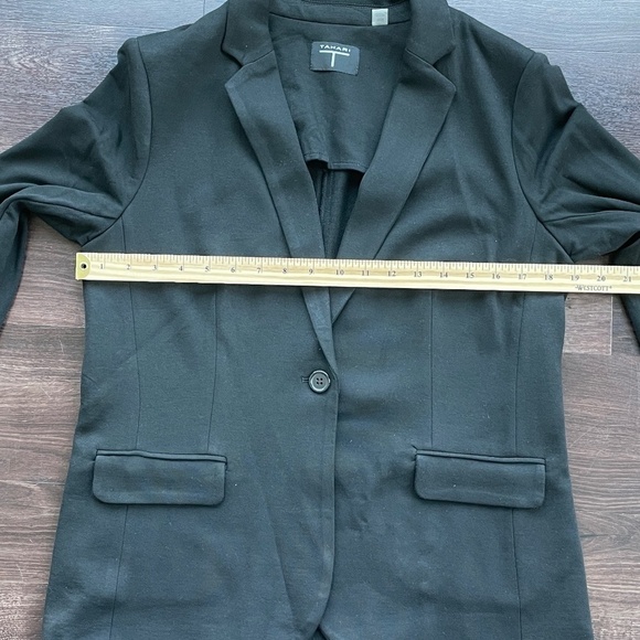 NWOT Tahari Blazer - Picture 8 of 13